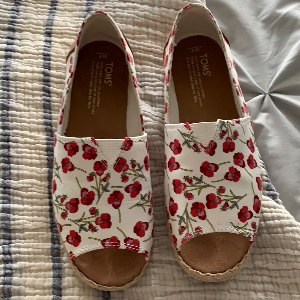 Tom’s espadrilles